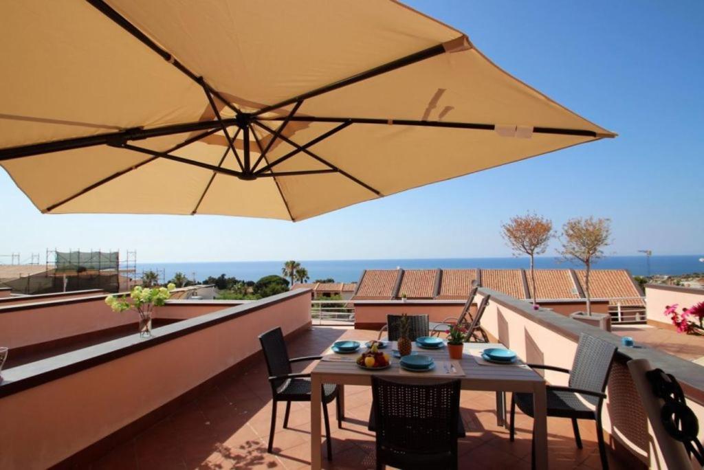 Sunnyhomecefalu39 ภายนอก รูปภาพ