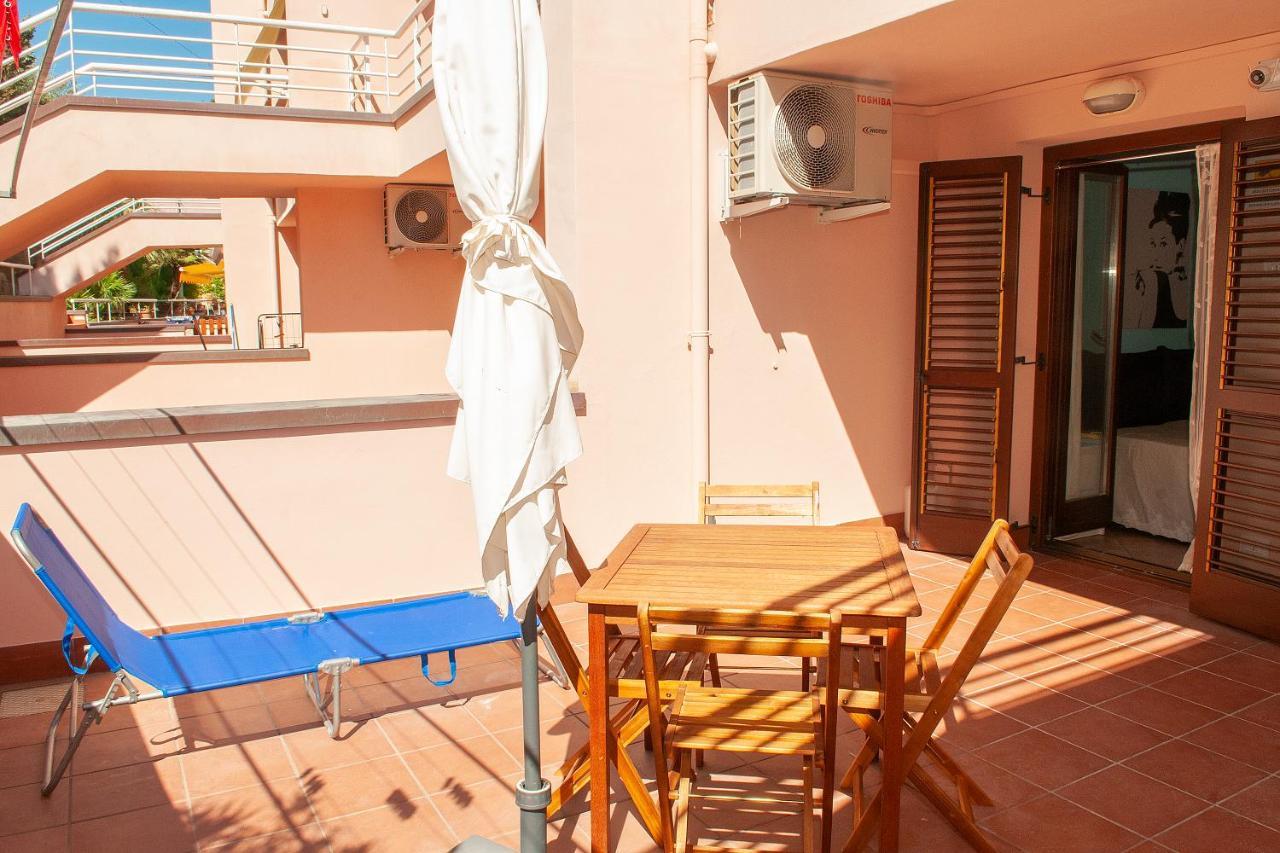 Sunnyhomecefalu39 ภายนอก รูปภาพ